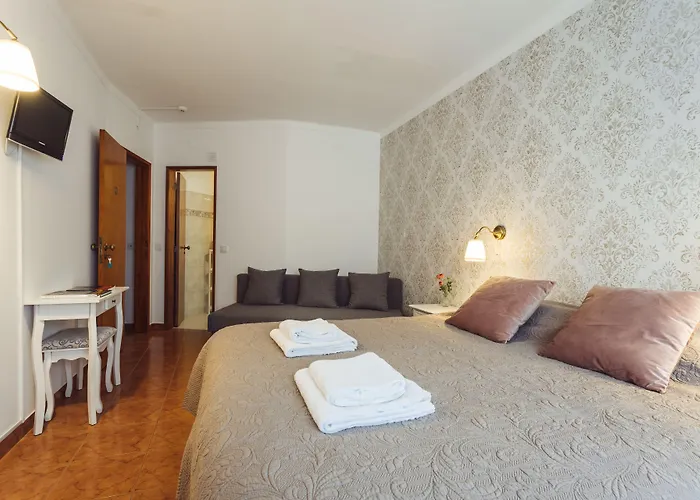 Conde Tavora Гостевой дом